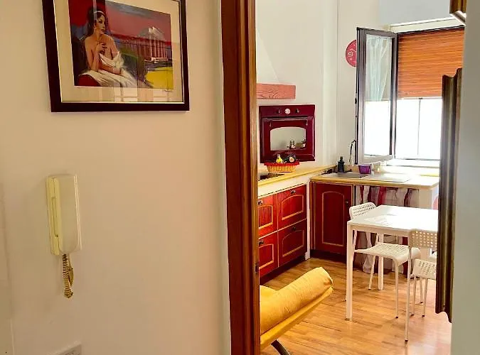 Golden House - Trilocale Nel Cuore Di