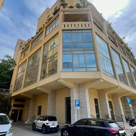 Apartment Golden House - Trilocale Nel Cuore Di