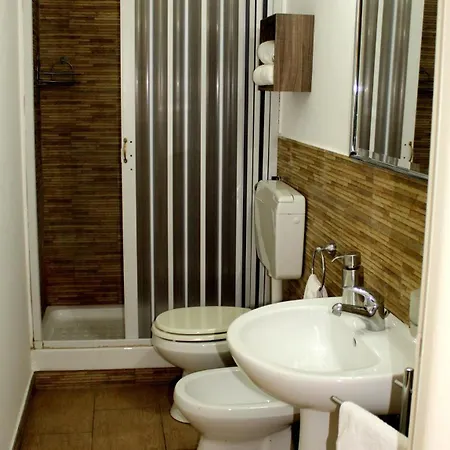 Golden House - Trilocale Nel Cuore Di