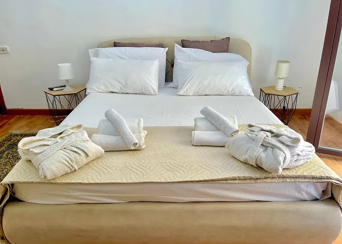 Golden House - Trilocale Nel Cuore Di * Agrigento